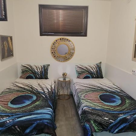 Апартамемт 3 Места С Кухня С Дворче Apartment Vratsa Luaran gambar
