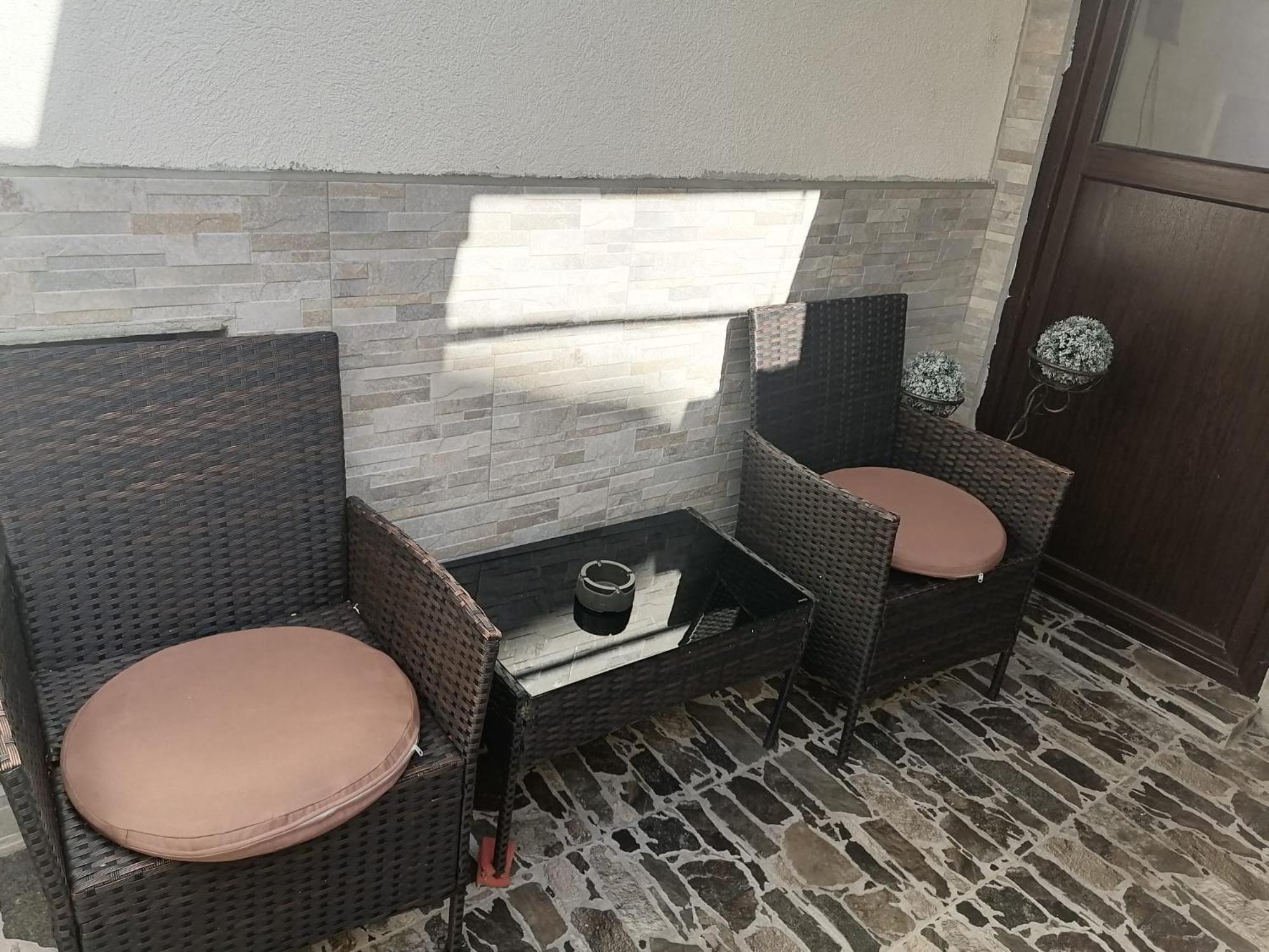 Апартамемт 3 Места С Кухня С Дворче Apartment Vratsa Luaran gambar