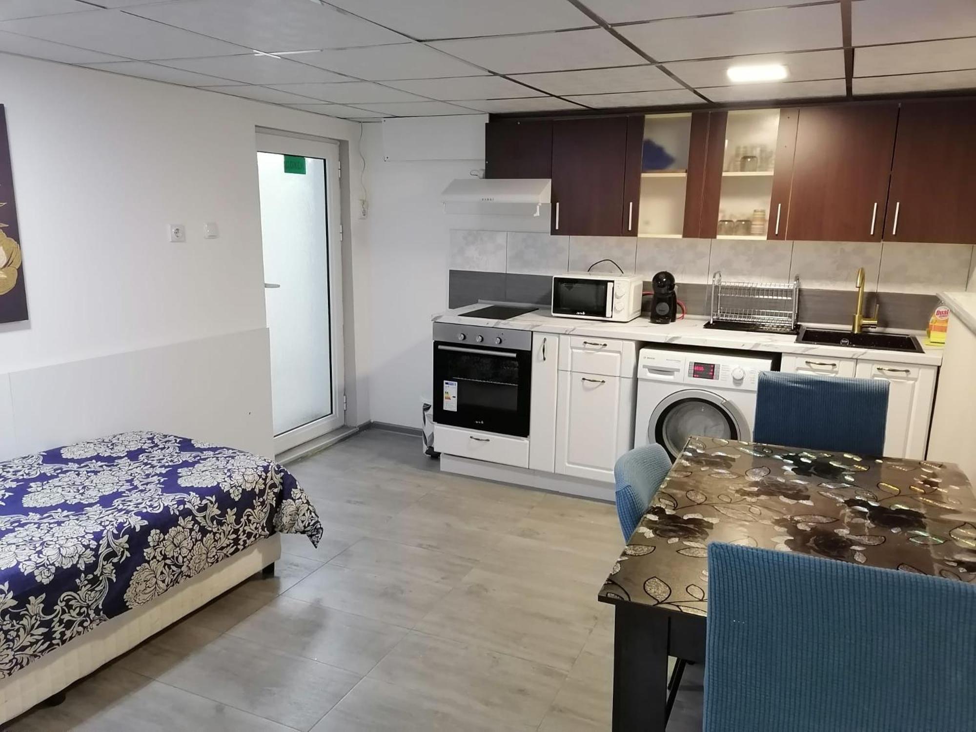 Апартамемт 3 Места С Кухня С Дворче Apartment Vratsa Luaran gambar